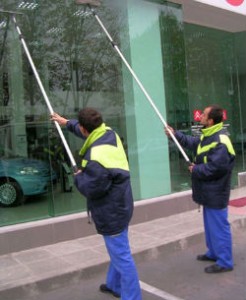 Window Cleaning Outside